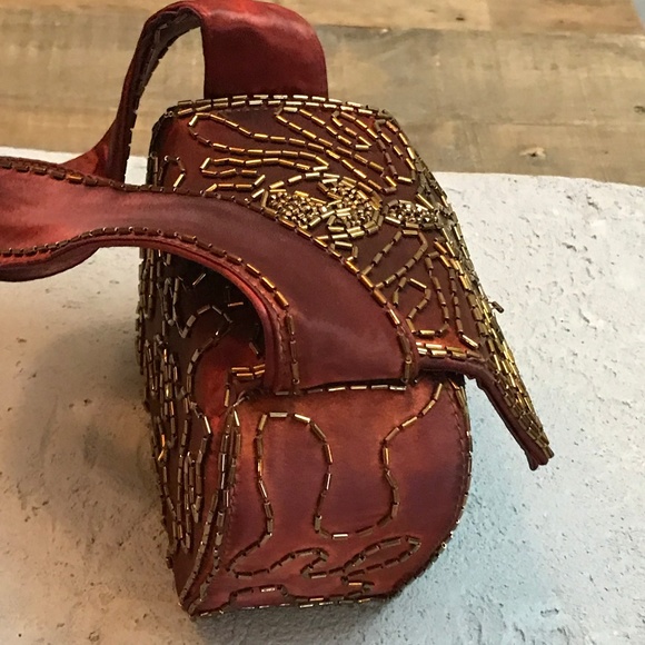 Vintage structured bead embroidered satin red bag - Picture 6 of 8